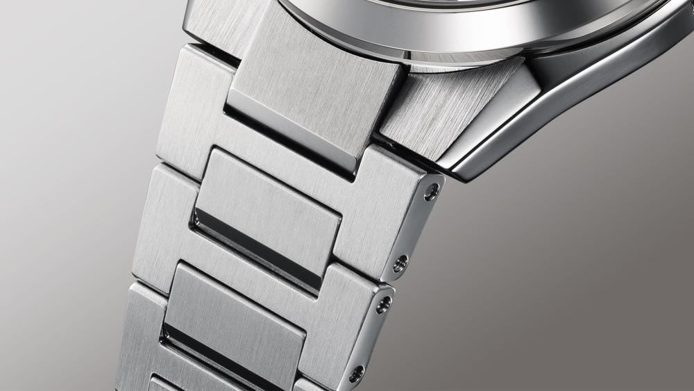 Casio Serie EFK-100D Automatikuhr Herrenuhr Edifice 10 BAR wasserdicht mit Sichtboden