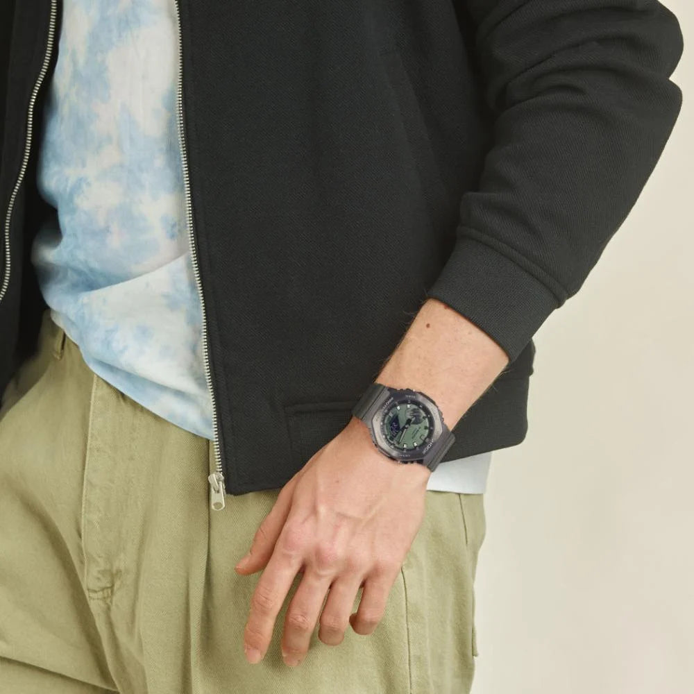 Casio G-Shock GM-2100 Serie Metal Covered Analog-Digital Edelstahl Herrenuhr