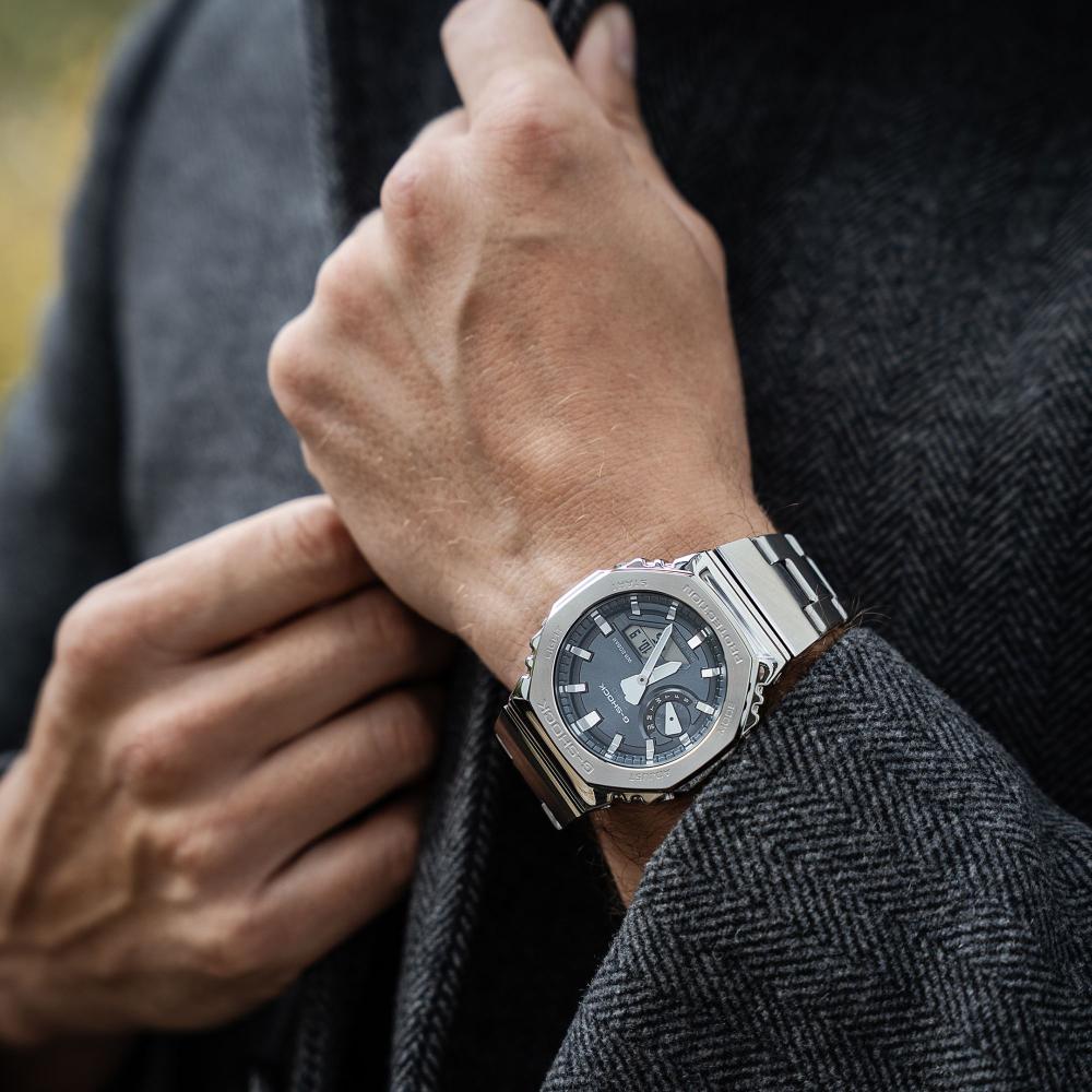 Casio G-Shock GM-2110D Metal Covered Analog-Digital Herrenuhr