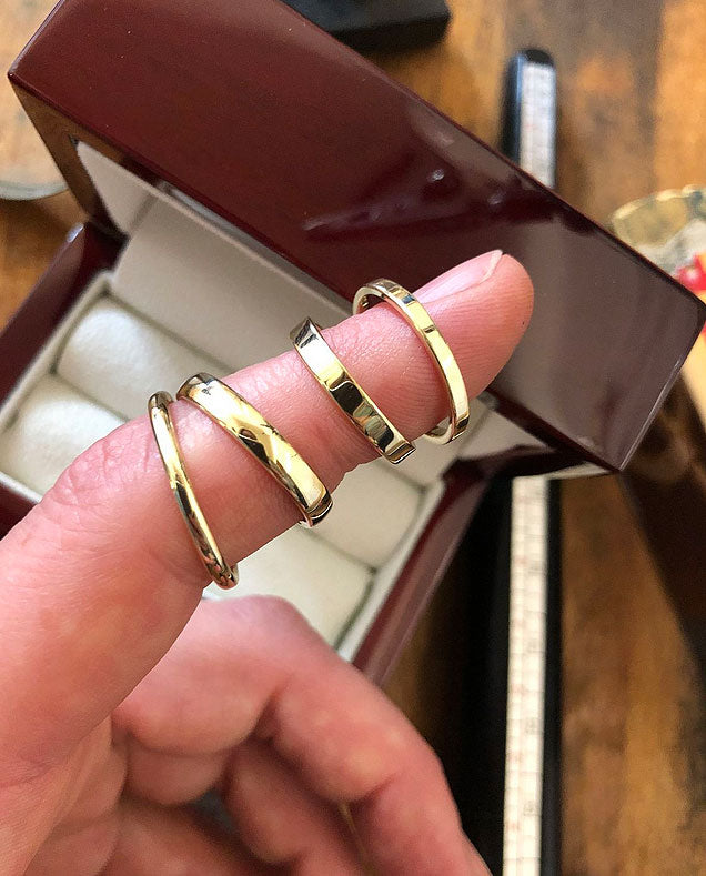 Universal Goldring Herren Ring minimalistischer Trauring Damen Ehering Vorsteckring in Gold 333 585